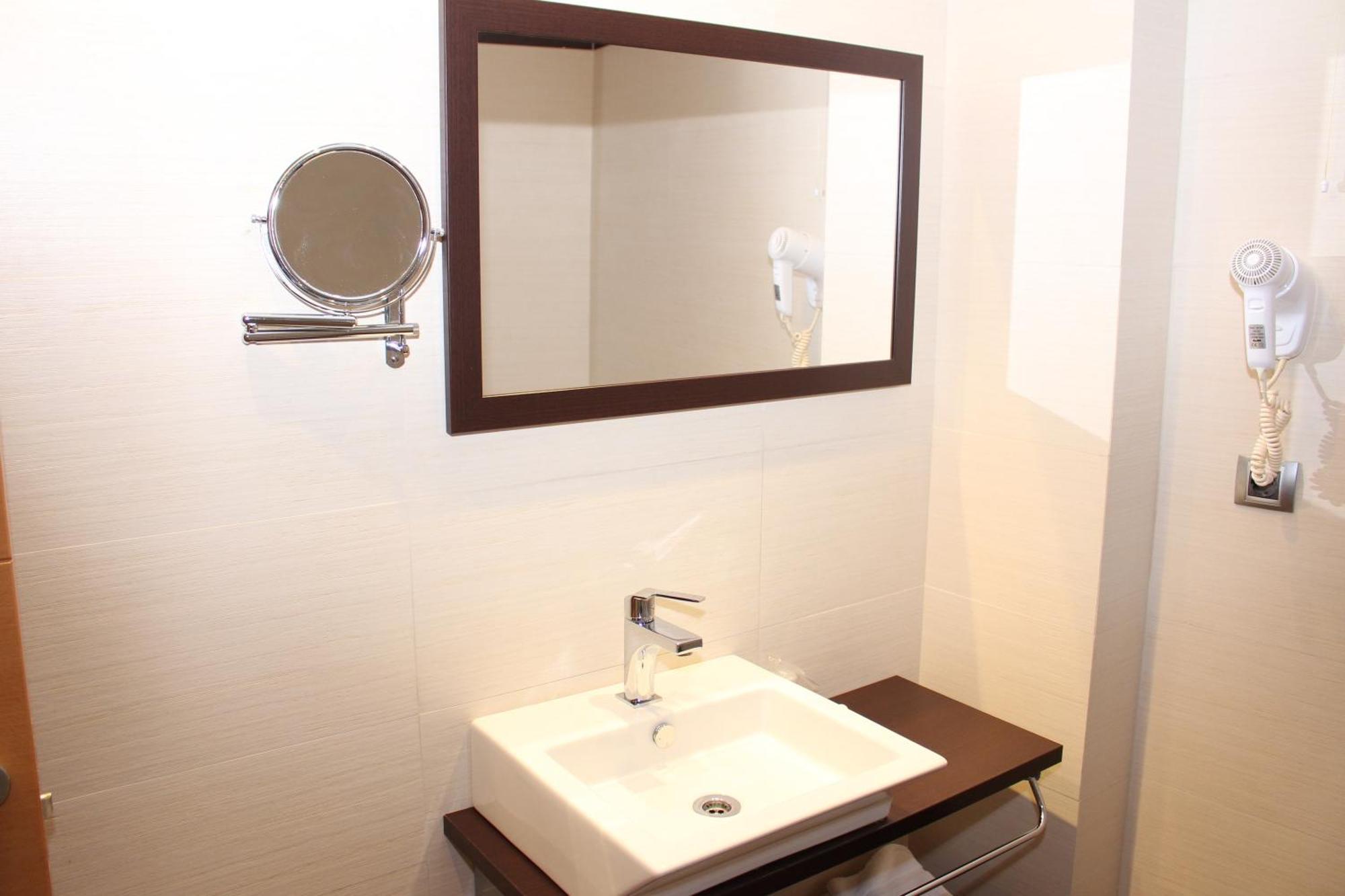 Hotel Ciutat D'Amposta Oda fotoğraf