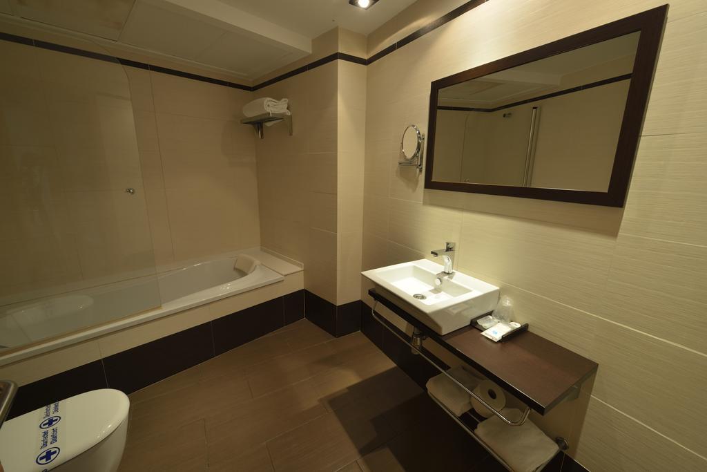 Hotel Ciutat D'Amposta Dış mekan fotoğraf