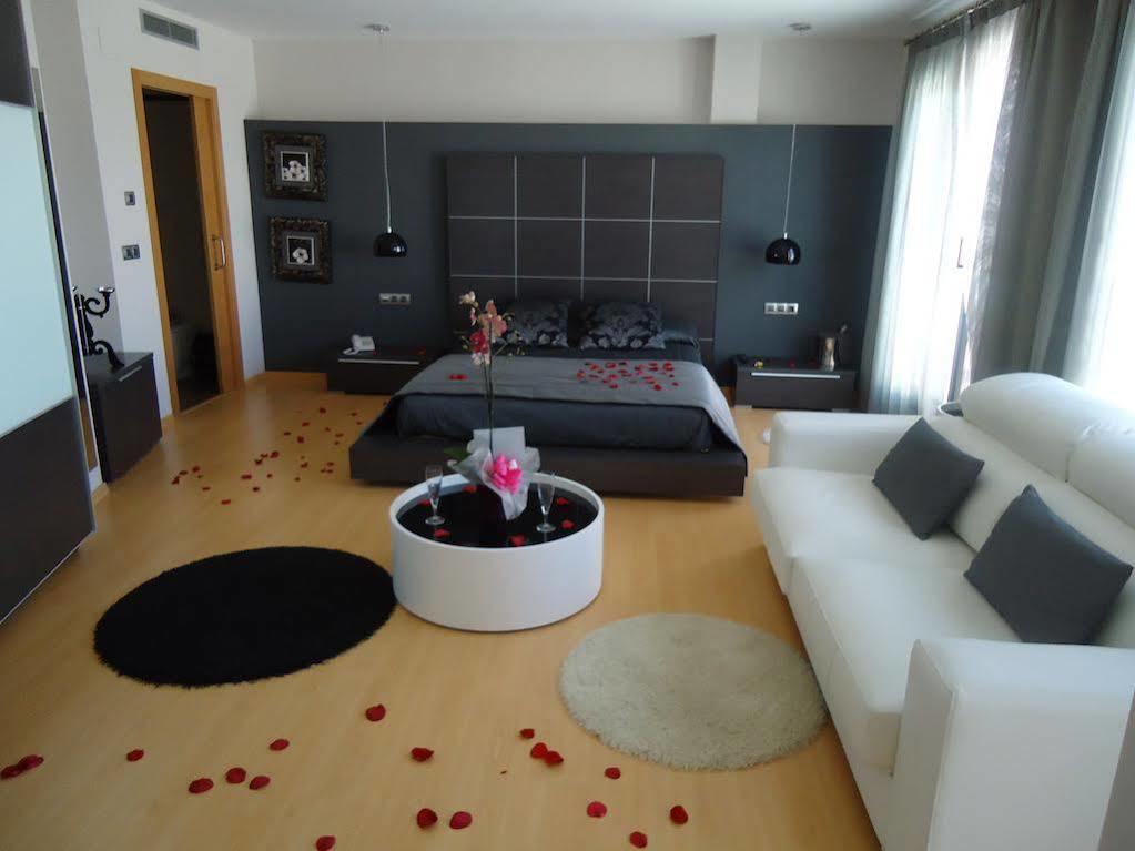 Hotel Ciutat D'Amposta Dış mekan fotoğraf